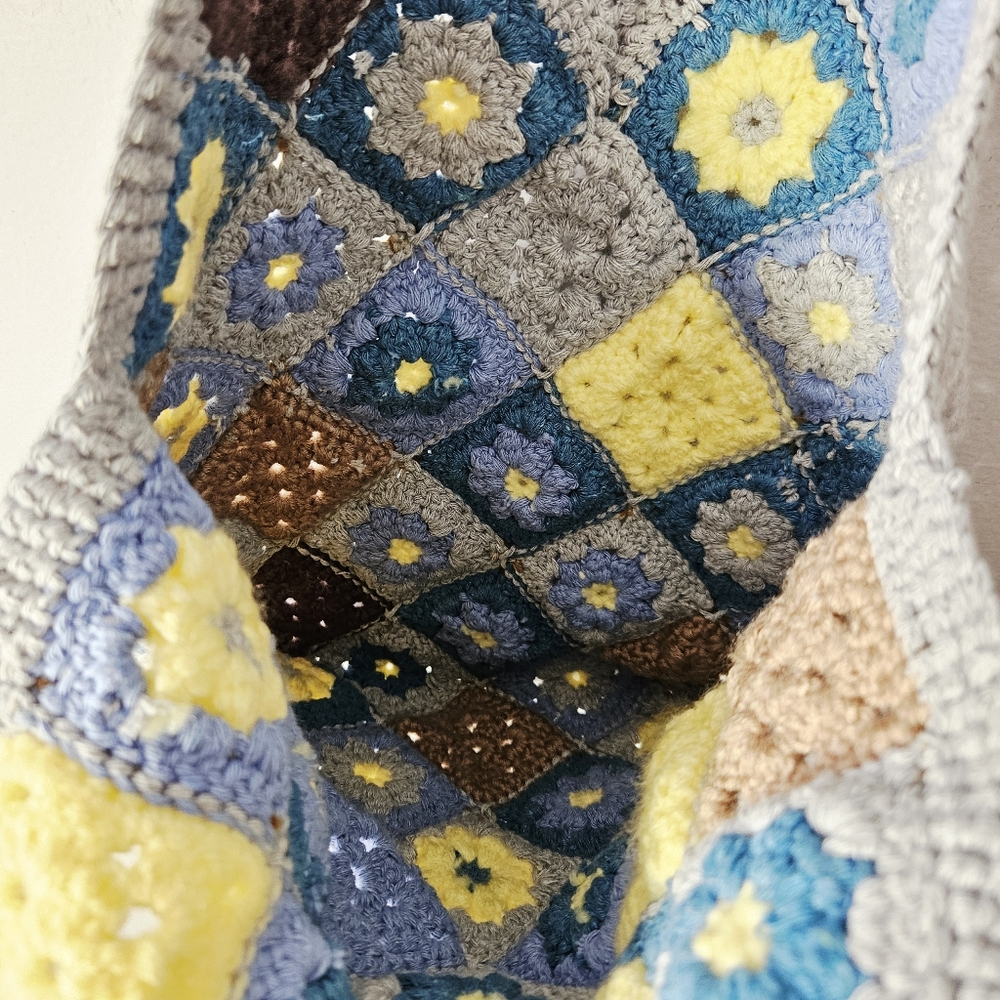 Handmade Crochet Granny Square Bag 13" x 13" Satchel Purse Floral Boho - Picture 3 of 3